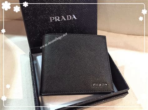 prada men's wallet saffiano.